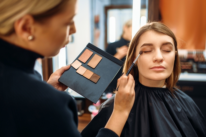 6 Different Types of Makeup Artist Jobs and Their Skills – Scout Network